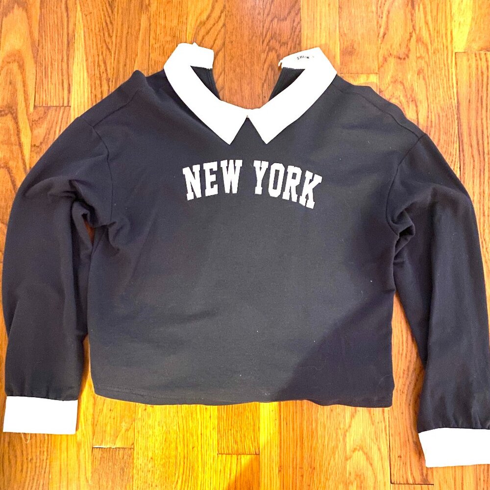 sweater with collar